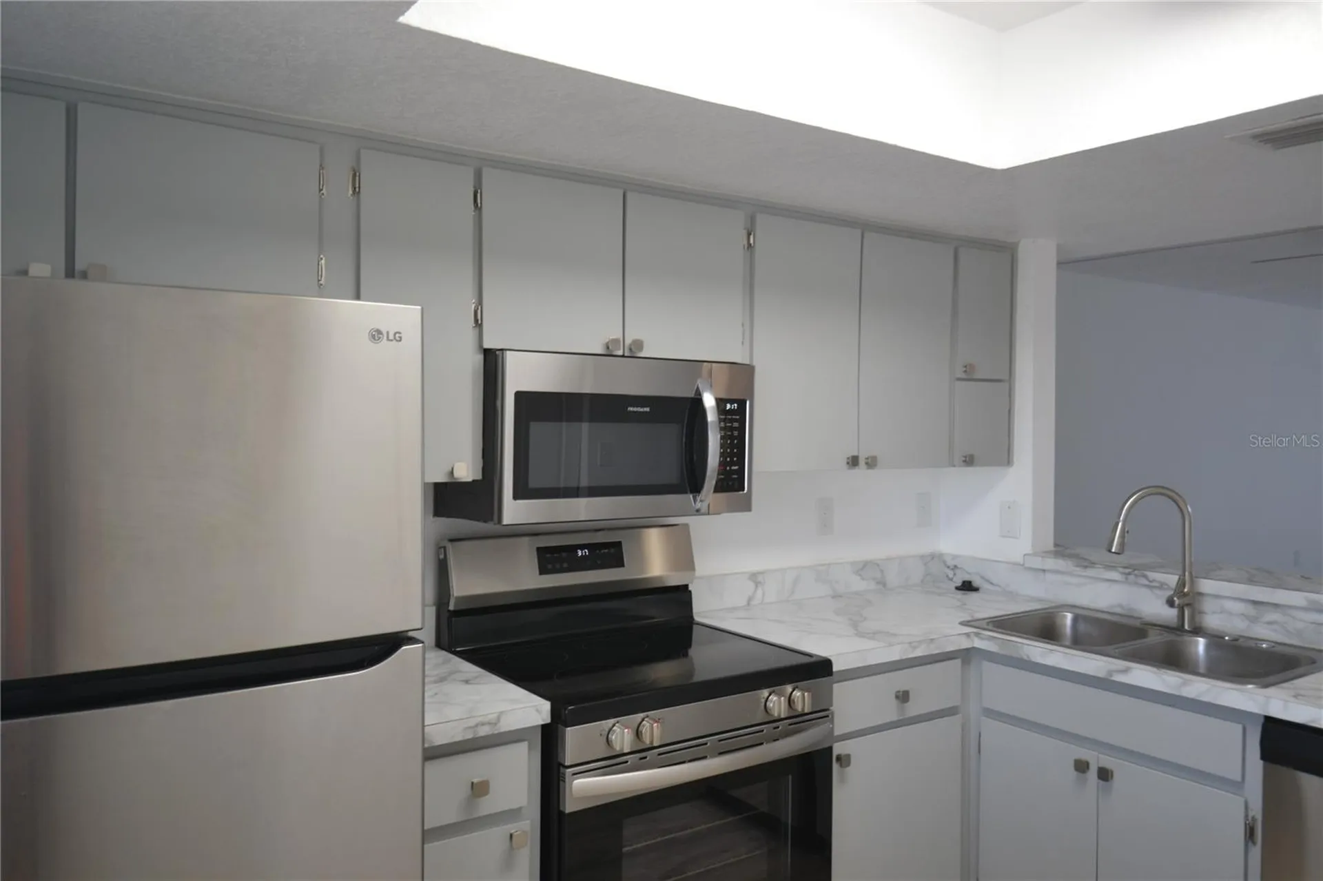 256 Cypress Lane Oldsmar FL 34677