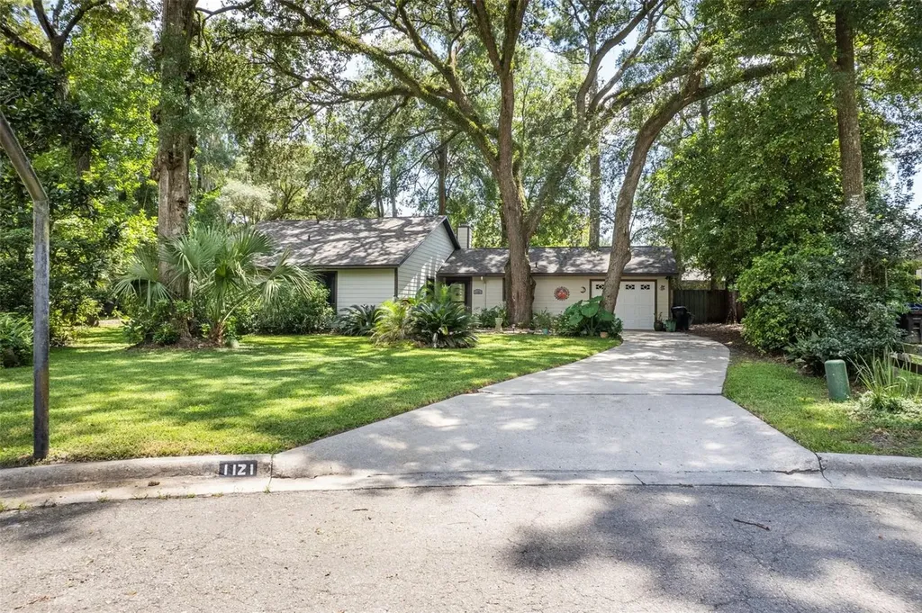 1121 SW 76th Terrace Gainesville FL 32607