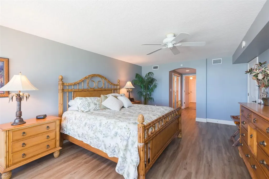 16326 Gulf Boulevard Redington Beach FL 33708