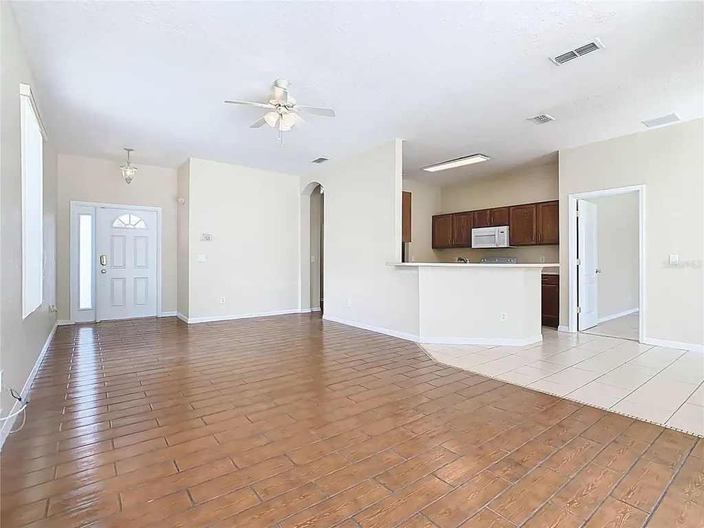 1719 N Hampton Drive Davenport FL 33897