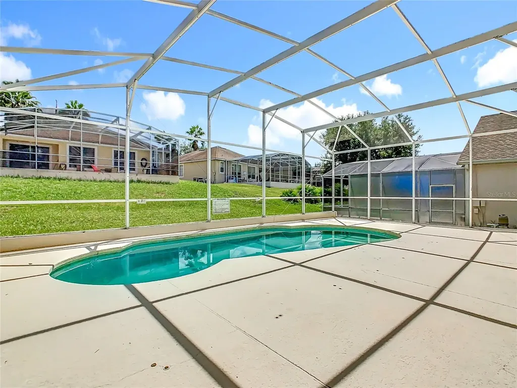 1719 N Hampton Drive Davenport FL 33897
