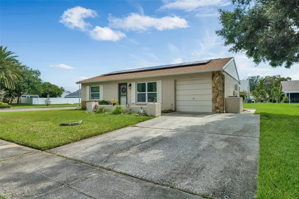 3900 105th Avenue N Clearwater FL 33762
