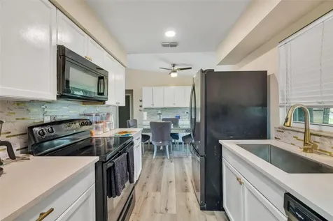3900 105th Avenue N Clearwater FL 33762