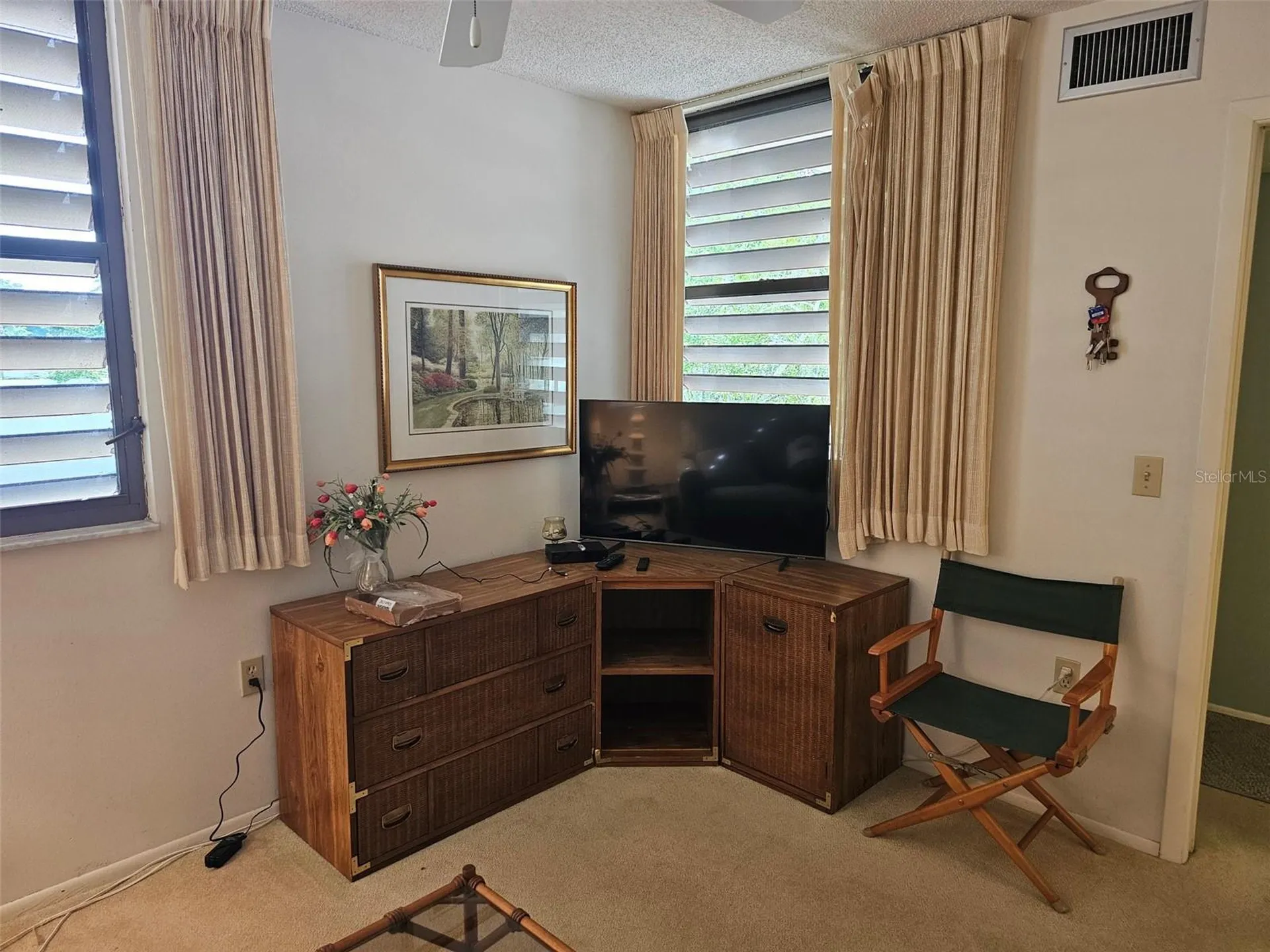 586 Lakeside Drive Bradenton FL 34210