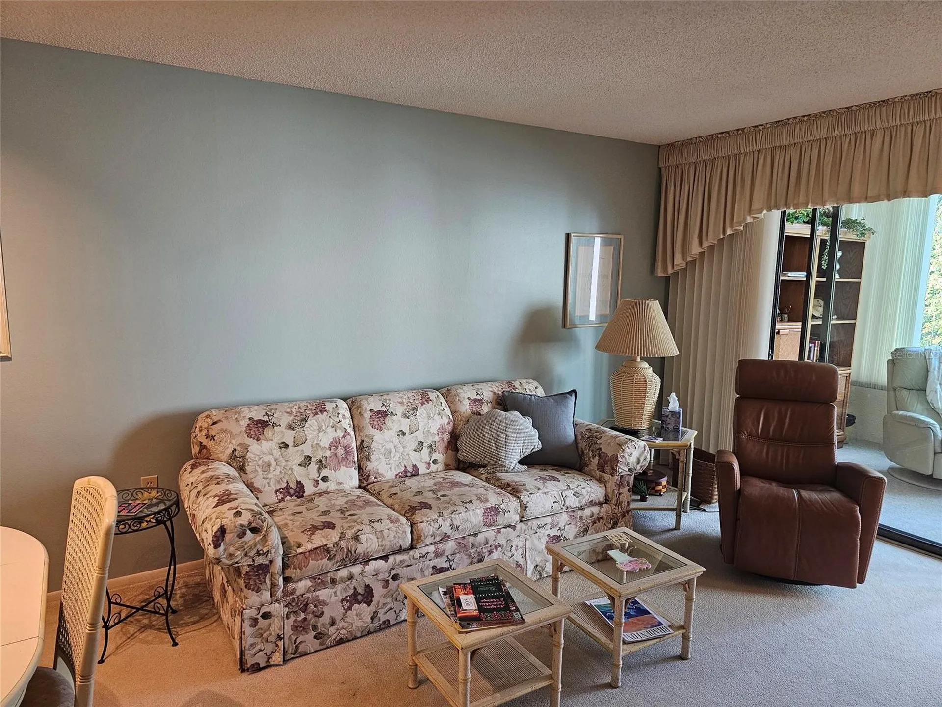 586 Lakeside Drive Bradenton FL 34210