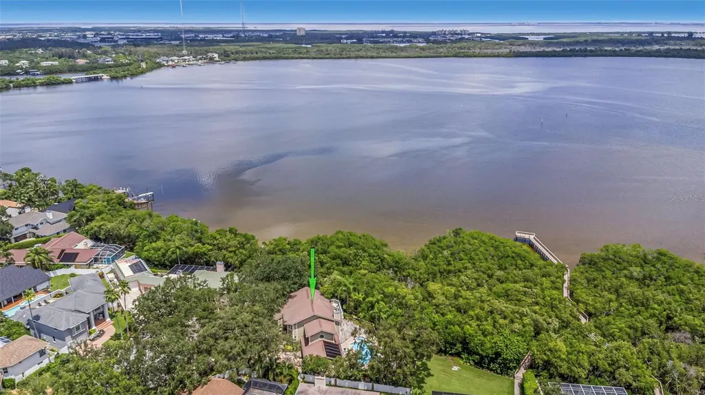 1065 Sable Court NE St Petersburg FL 33702