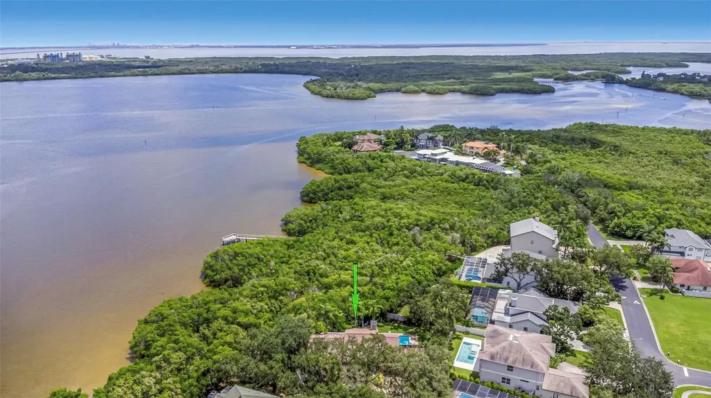 1065 Sable Court NE St Petersburg FL 33702