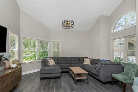 1065 Sable Court NE St Petersburg FL 33702