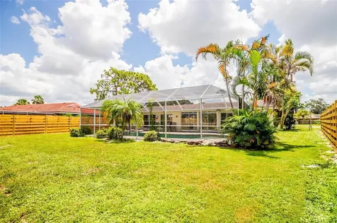 7460 Mariana Drive Sarasota FL 34231