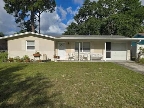 135 Ramona Circle Palm Harbor FL 34683