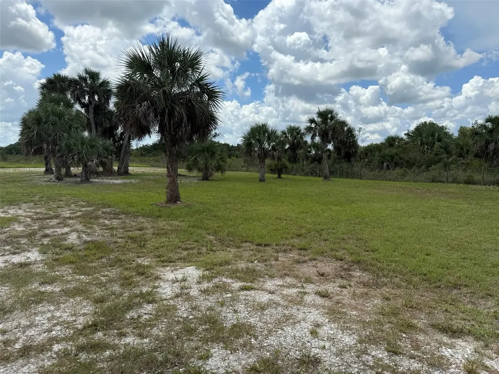19374 NW 302nd Street Okeechobee FL 34972