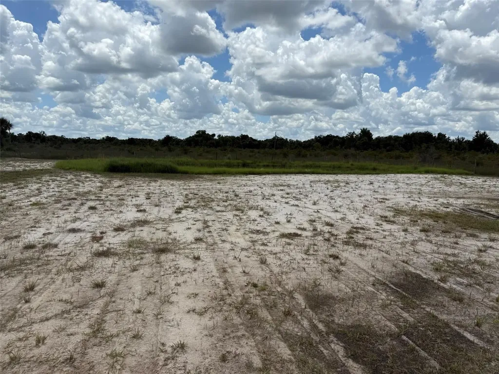 19374 NW 302nd Street Okeechobee FL 34972