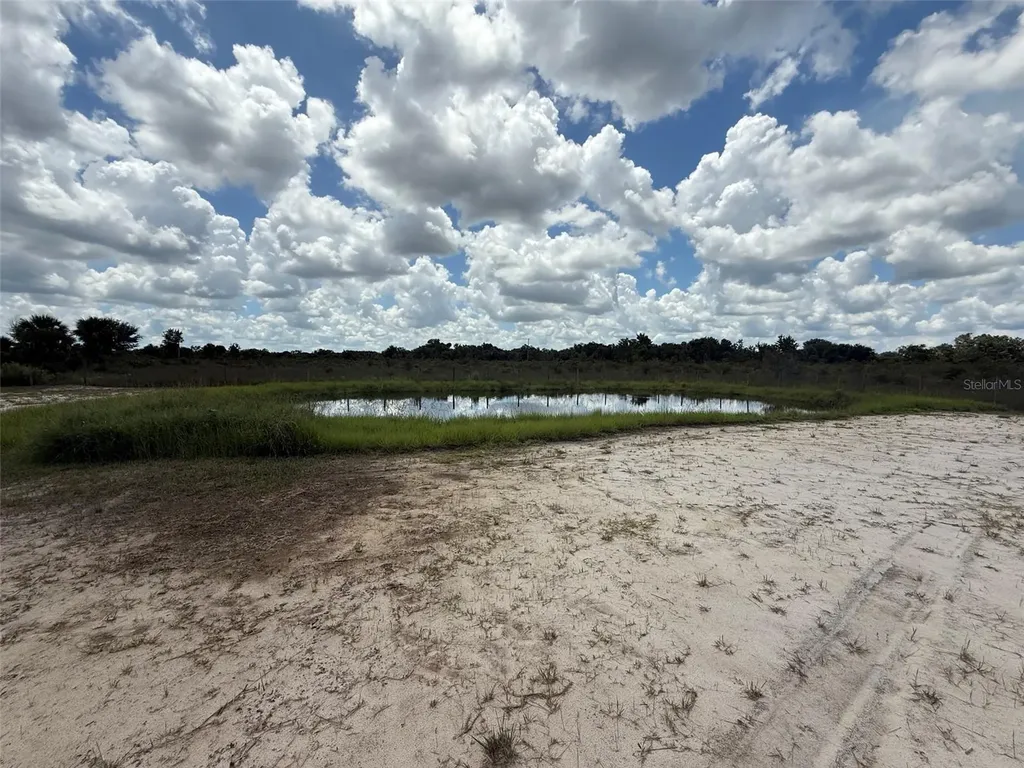 19374 NW 302nd Street Okeechobee FL 34972