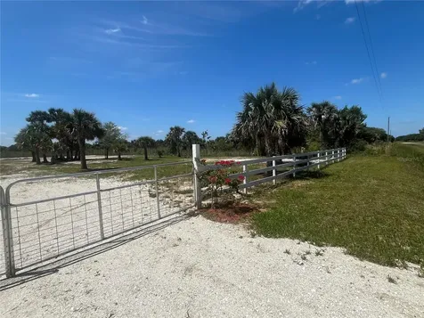 19374 NW 302nd Street Okeechobee FL 34972