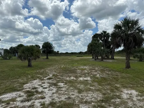 19374 NW 302nd Street Okeechobee FL 34972