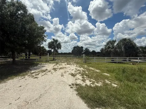 19374 NW 302nd Street Okeechobee FL 34972