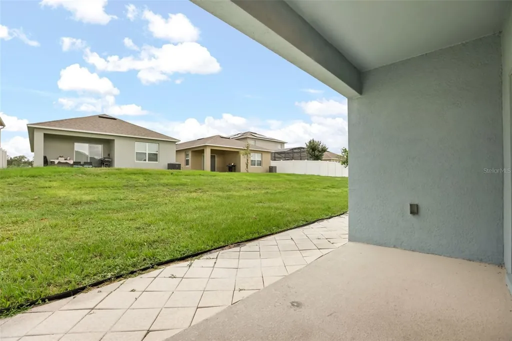 935 August Sky Drive Deltona FL 32738