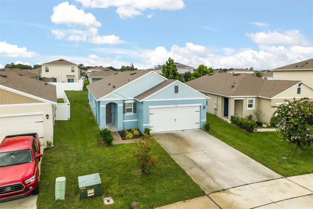 935 August Sky Drive Deltona FL 32738