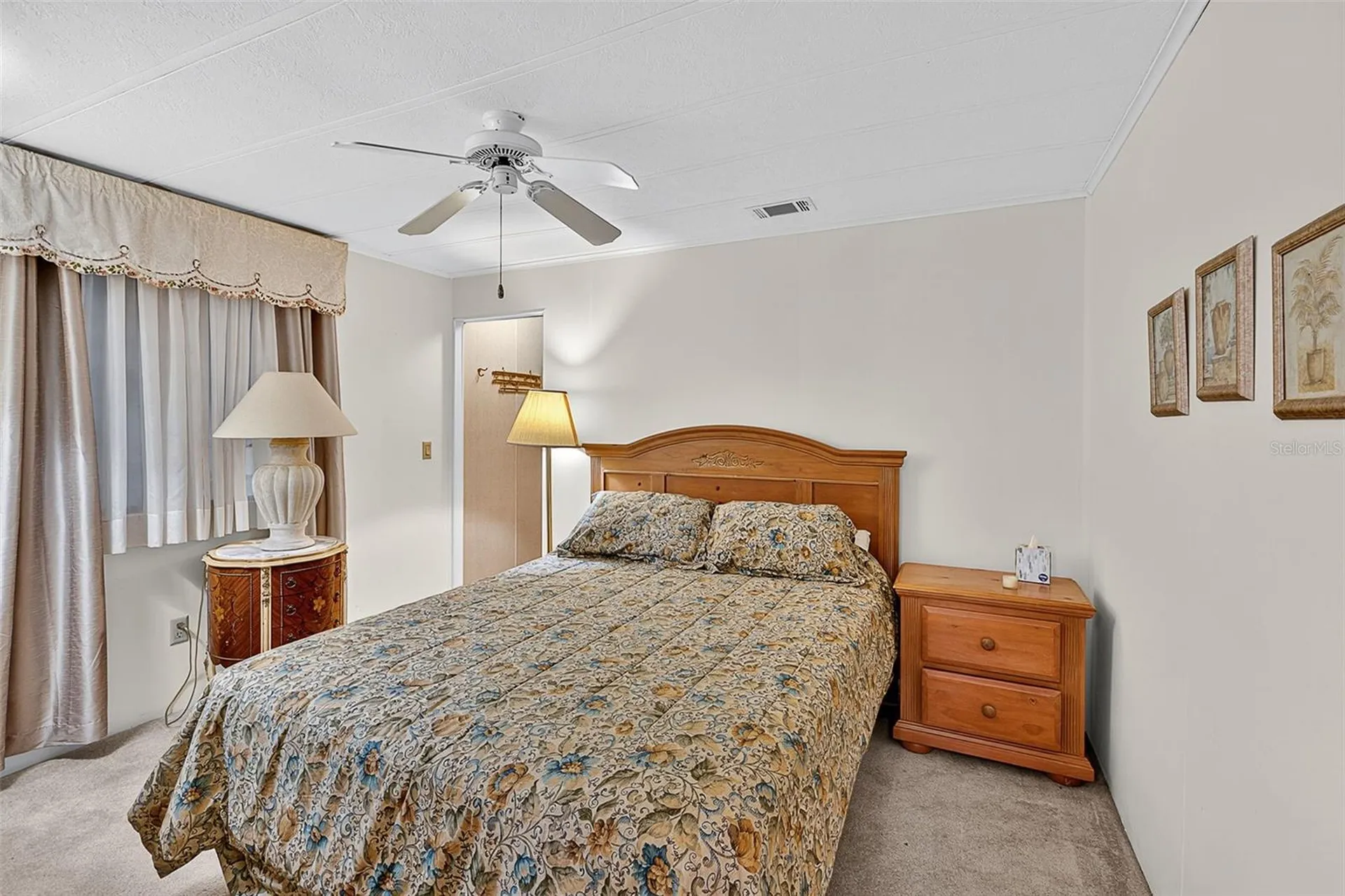 658 La Sala North Port FL 34287