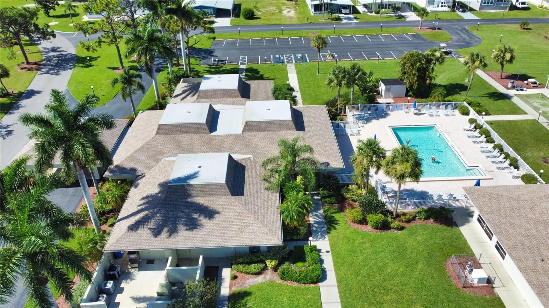 658 La Sala North Port FL 34287