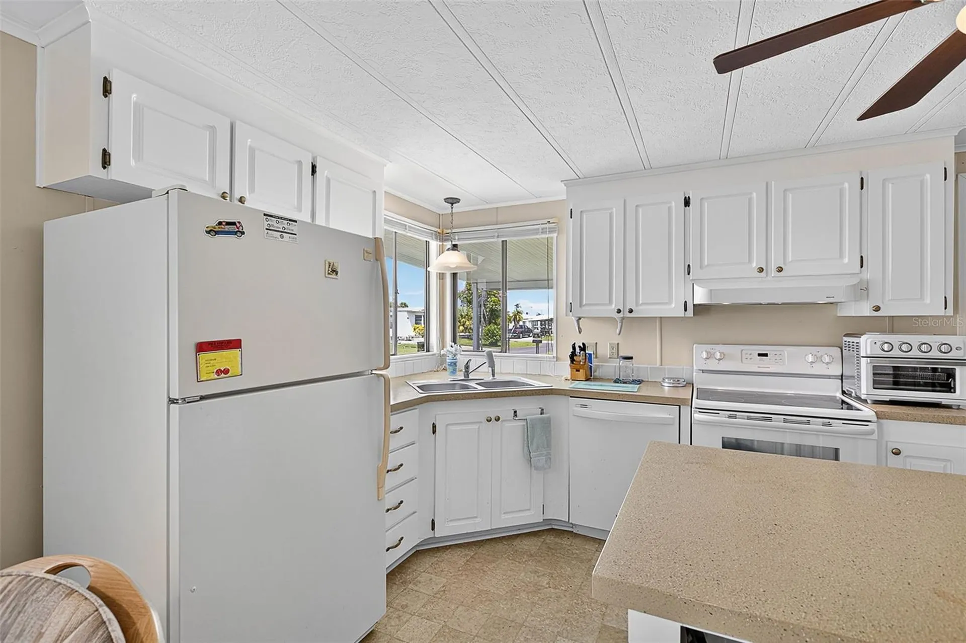 658 La Sala North Port FL 34287