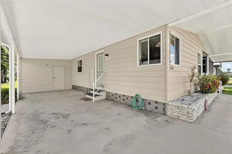 658 La Sala North Port FL 34287