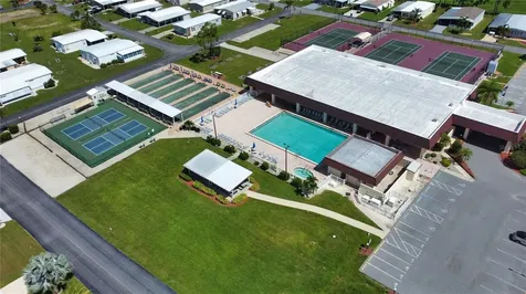 658 La Sala North Port FL 34287