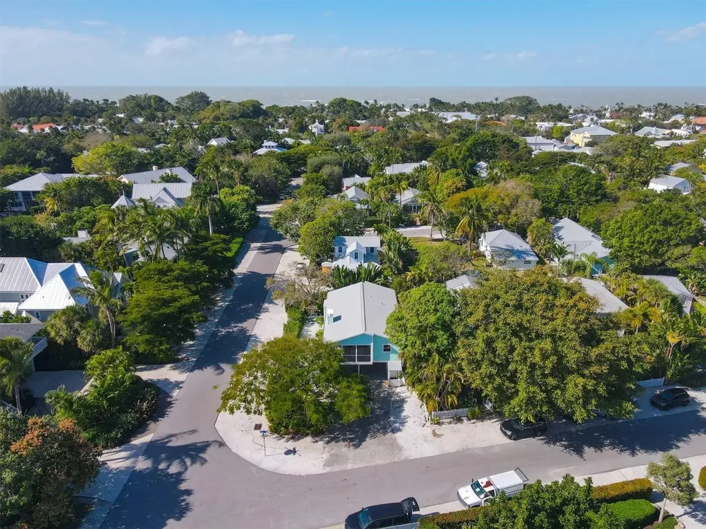261 Lee Avenue Boca Grande FL 33921