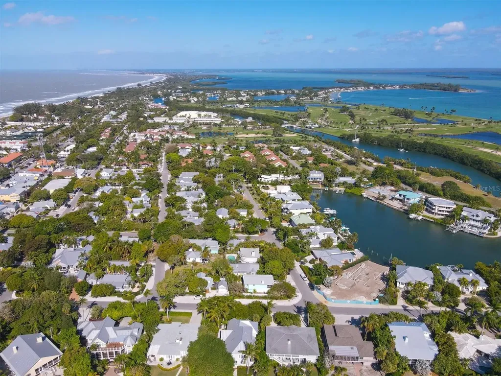 261 Lee Avenue Boca Grande FL 33921