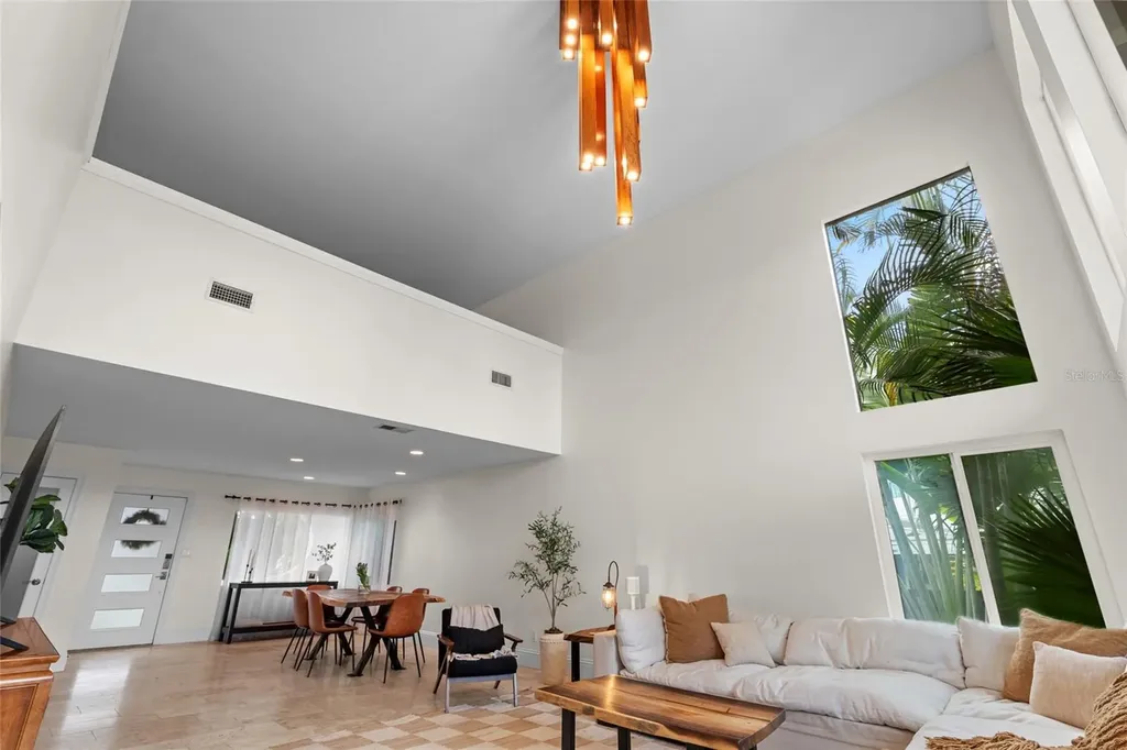 114 Chesapeake Avenue Tampa FL 33606