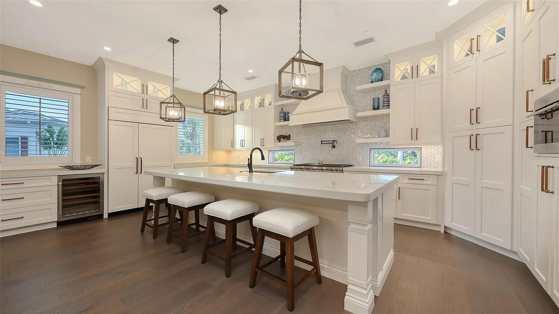 5005 Gulf Of Mexico Drive Longboat Key FL 34228