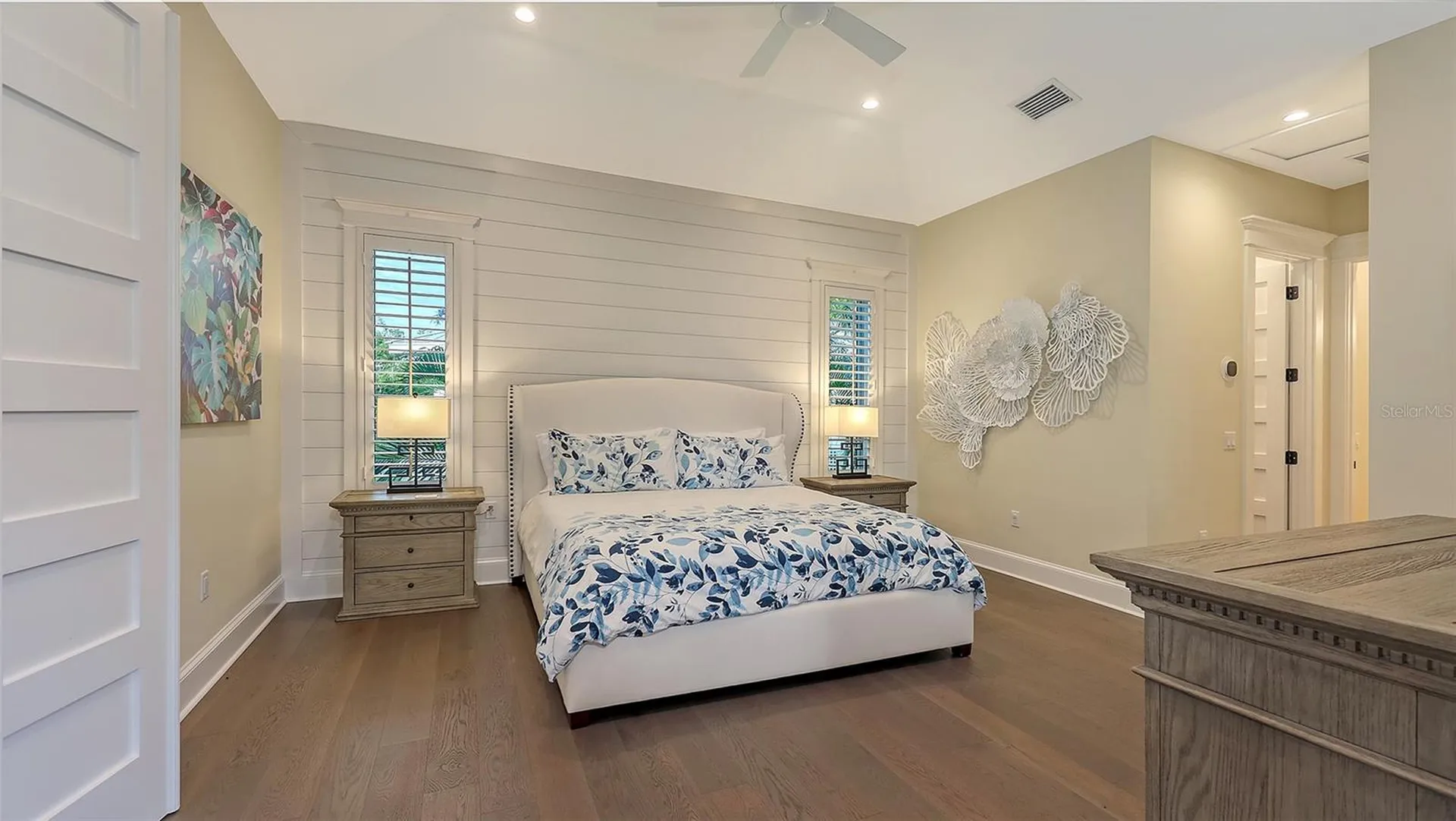 5005 Gulf Of Mexico Drive Longboat Key FL 34228