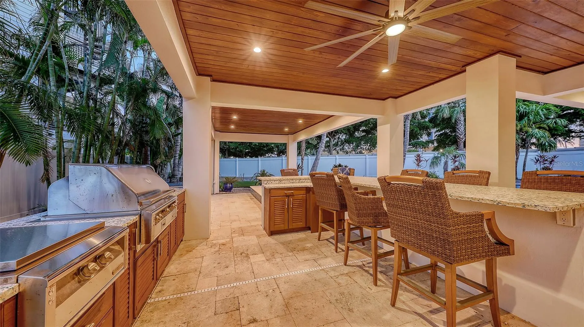 5005 Gulf Of Mexico Drive Longboat Key FL 34228