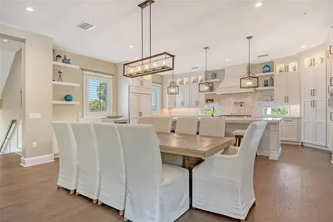 5005 Gulf Of Mexico Drive Longboat Key FL 34228