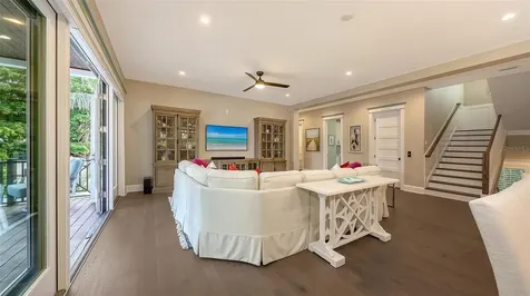 5005 Gulf Of Mexico Drive Longboat Key FL 34228
