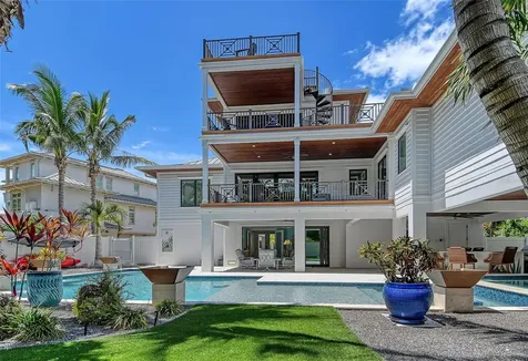 5005 Gulf Of Mexico Drive Longboat Key FL 34228