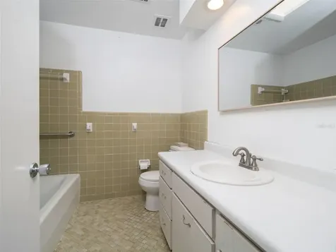 3415 NW 27th Terrace Gainesville FL 32605
