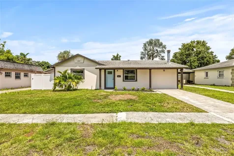 6567 S West Shore Circle Tampa FL 33616