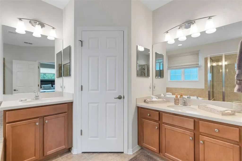 5503 Napa Drive Sarasota FL 34243