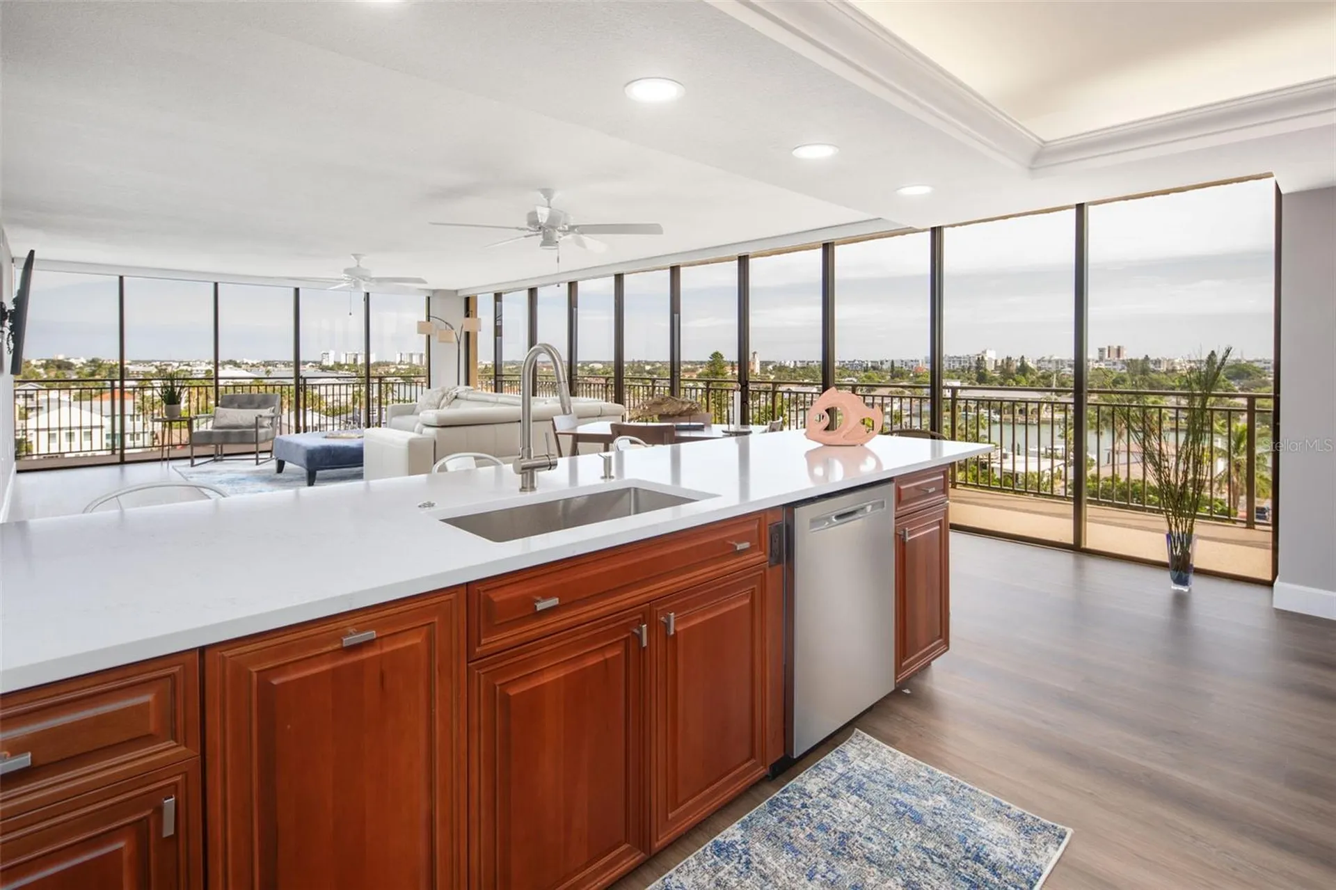 7650 Bayshore Drive Treasure Island FL 33706