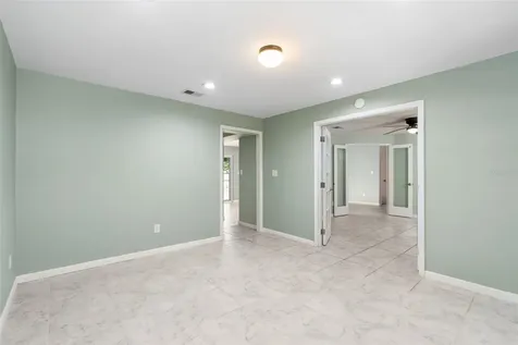 821 NW 39th Street Gainesville FL 32605