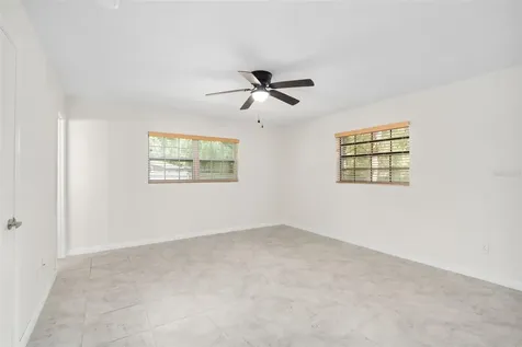 821 NW 39th Street Gainesville FL 32605