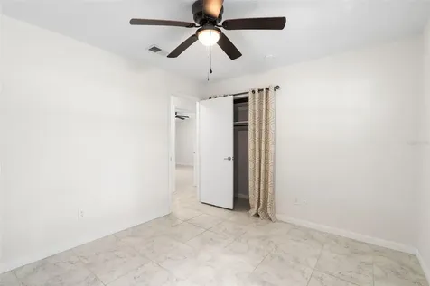 821 NW 39th Street Gainesville FL 32605