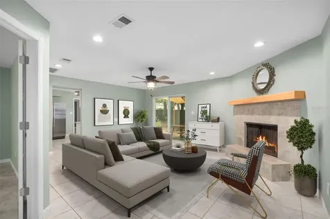 821 NW 39th Street Gainesville FL 32605