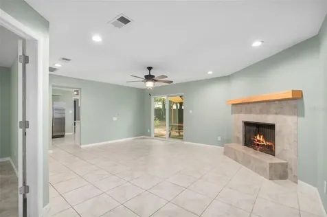 821 NW 39th Street Gainesville FL 32605