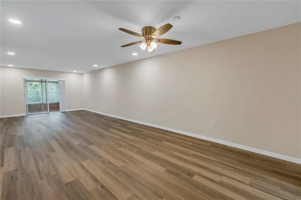 3500 Lake Bayshore Drive Bradenton FL 34205