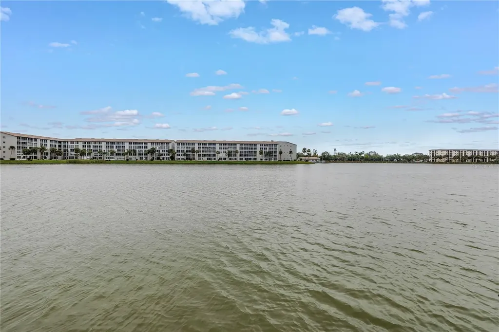 3500 Lake Bayshore Drive Bradenton FL 34205