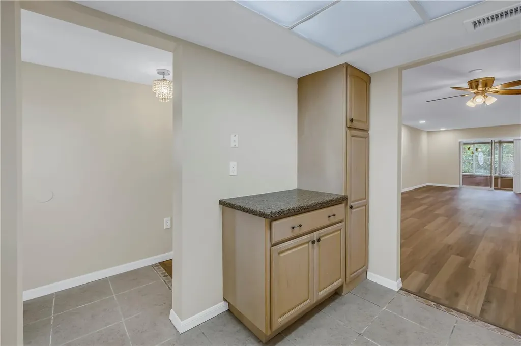 3500 Lake Bayshore Drive Bradenton FL 34205
