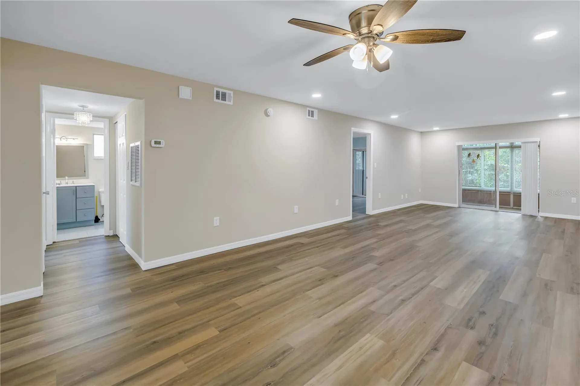3500 Lake Bayshore Drive Bradenton FL 34205