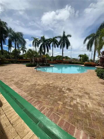 . Falcon Street Dorado PR 00646